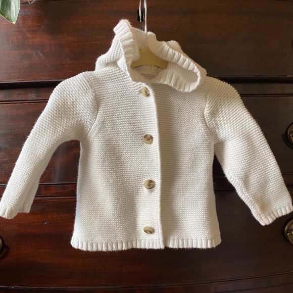 Old Navy Knit Hooded Baby Jacket 6-12 month Gender Neutral - Picture 1 of 2